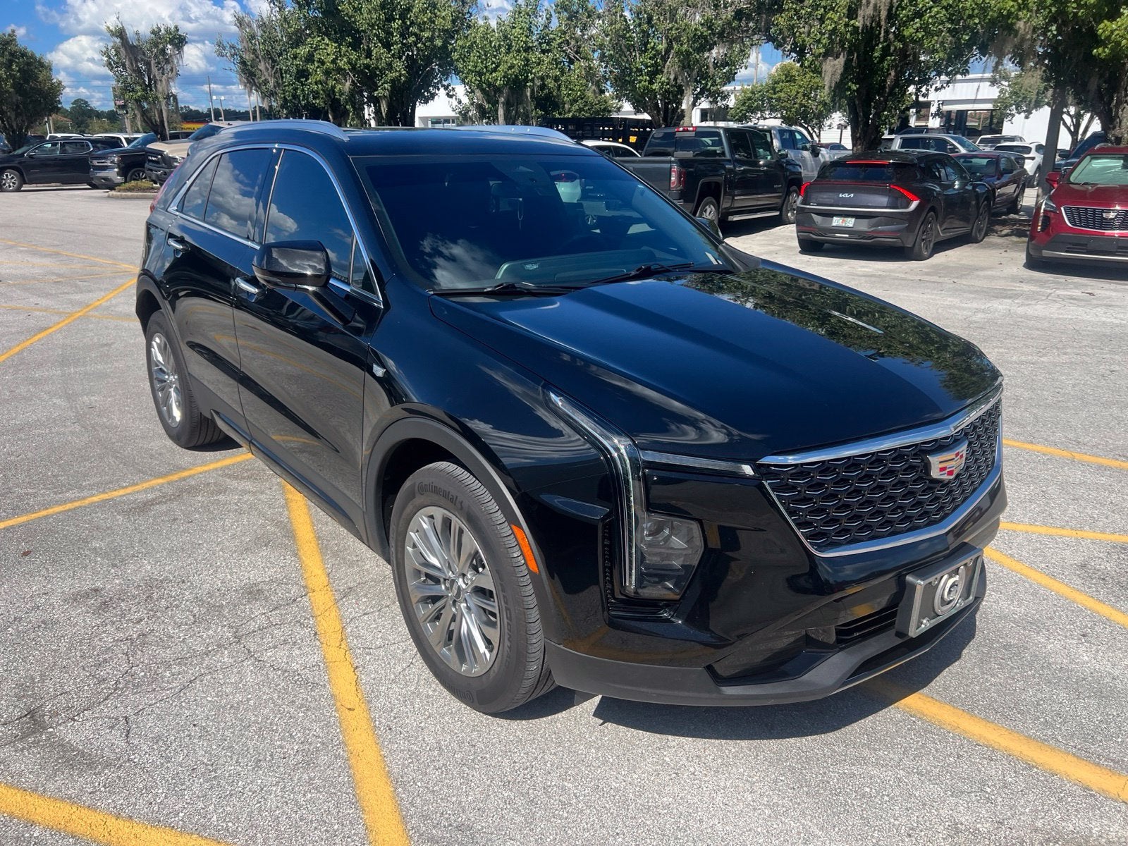 2025 Cadillac XT4 Premium Luxury