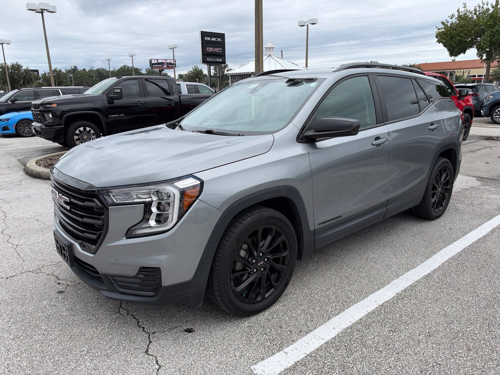 2023 GMC Terrain SLE