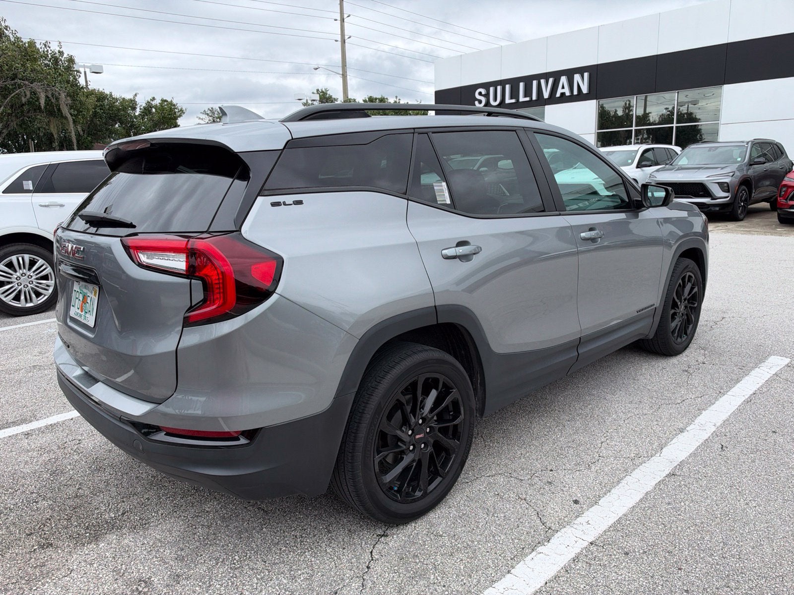 2023 GMC Terrain SLE