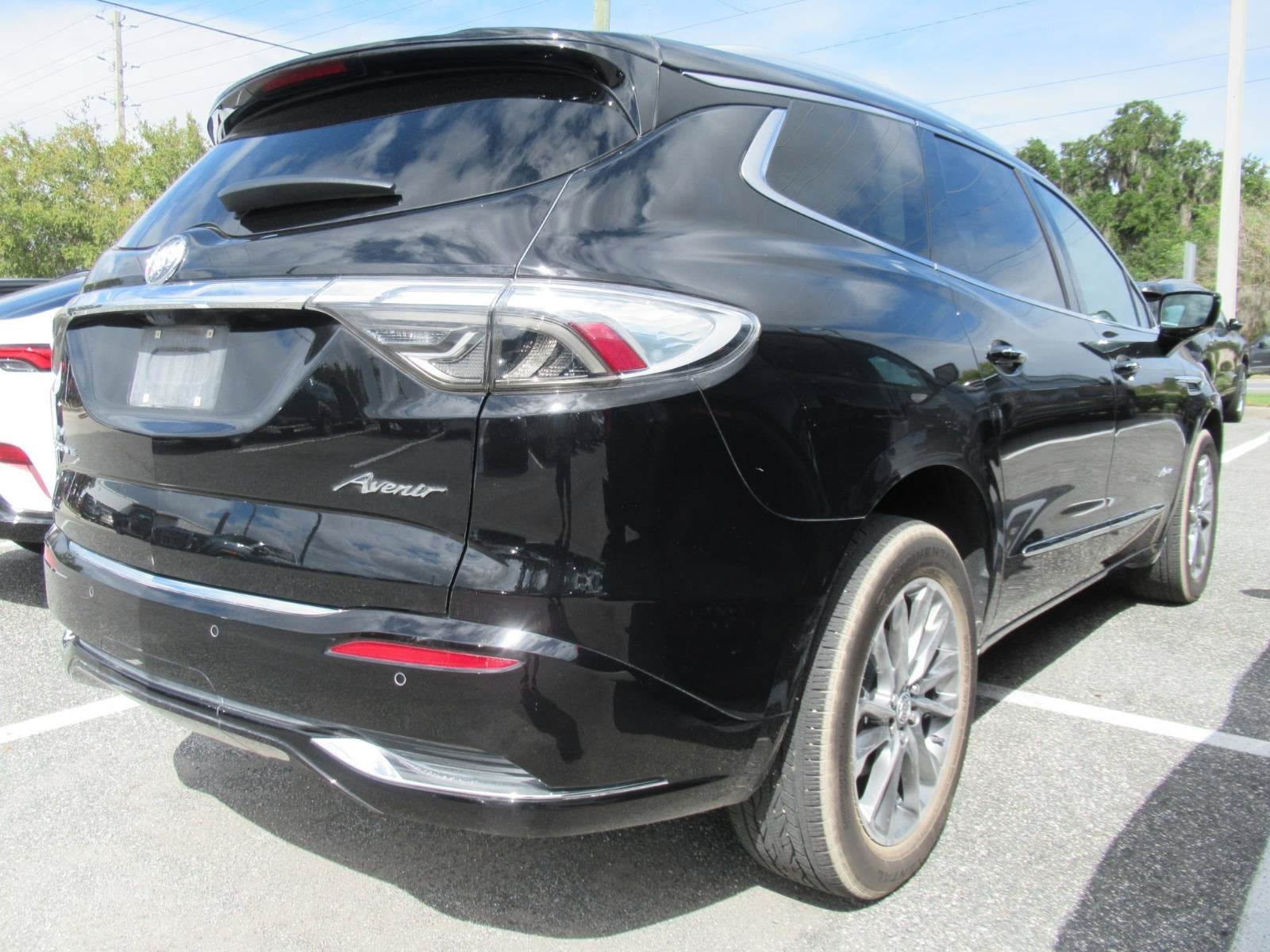2024 Buick Enclave Avenir