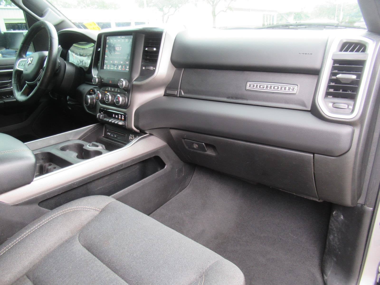 2019 RAM 1500 Big Horn/Lone Star Crew Cab 4x2 5'7' Box