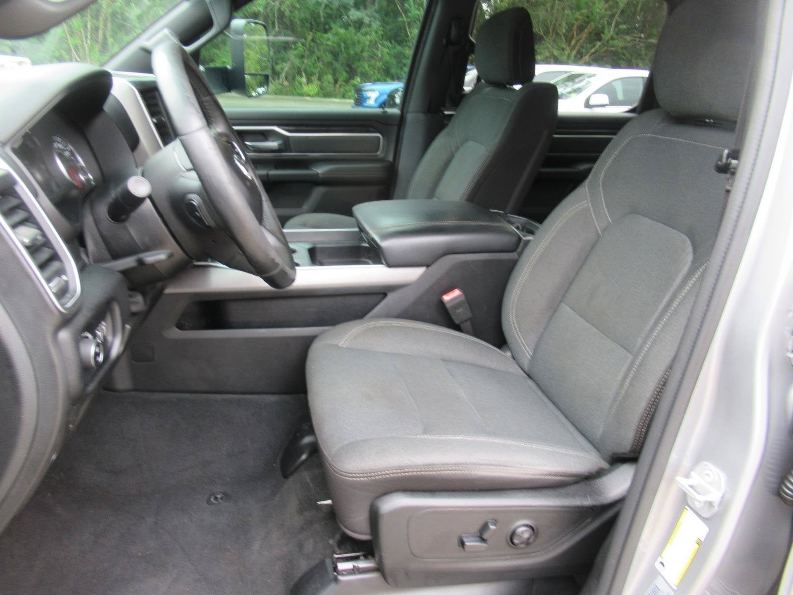 2019 RAM 1500 Big Horn/Lone Star Crew Cab 4x2 5'7' Box