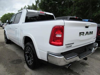 2026 RAM 1500 Laramie Crew Cab 4x4 5'7' Box