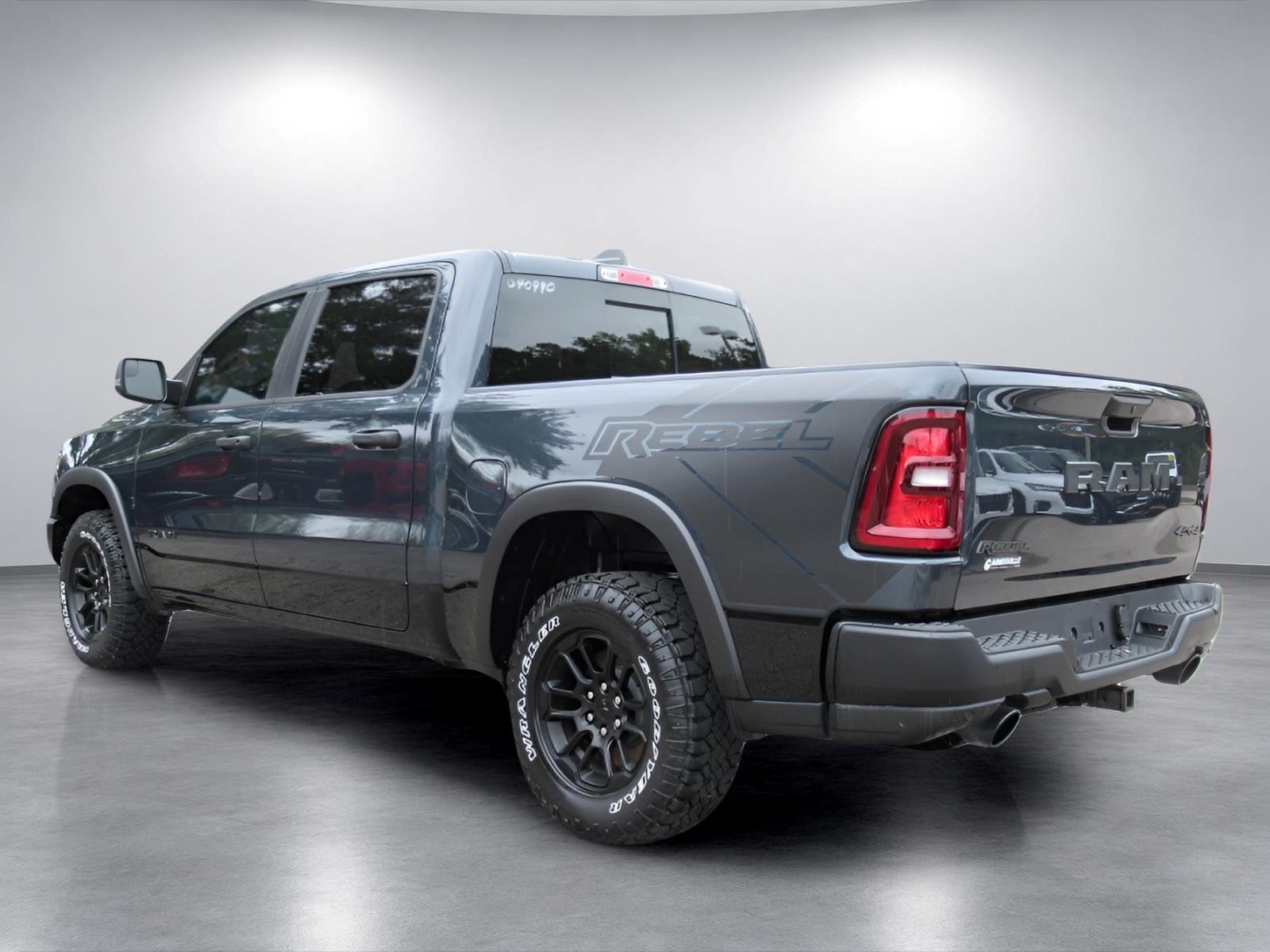 2026 RAM 1500 Rebel Crew Cab 4x4 5'7' Box