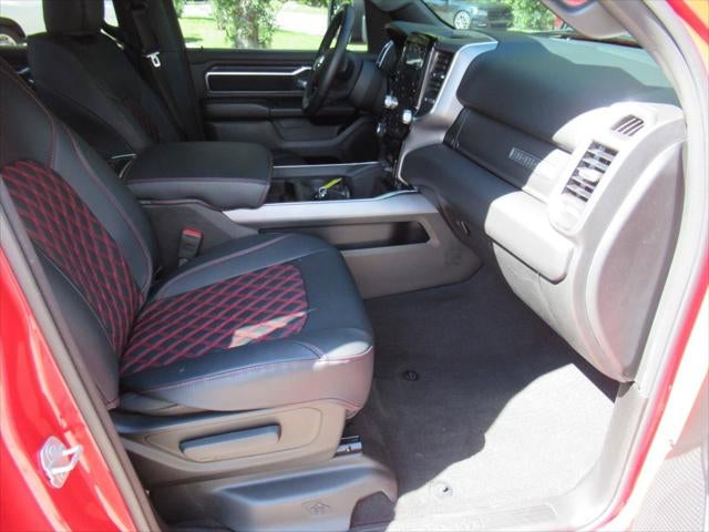 2025 RAM 1500 Big Horn Crew Cab 4x4 6'4' Box