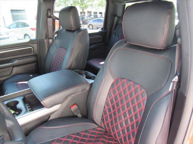 2025 RAM 1500 Big Horn Crew Cab 4x4 6'4' Box
