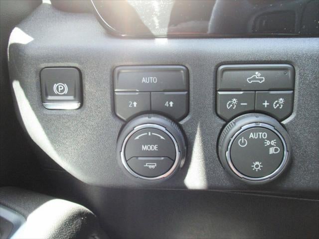 2026 Chevrolet Silverado 1500 4WD Crew Cab Short Bed LT with 2FL