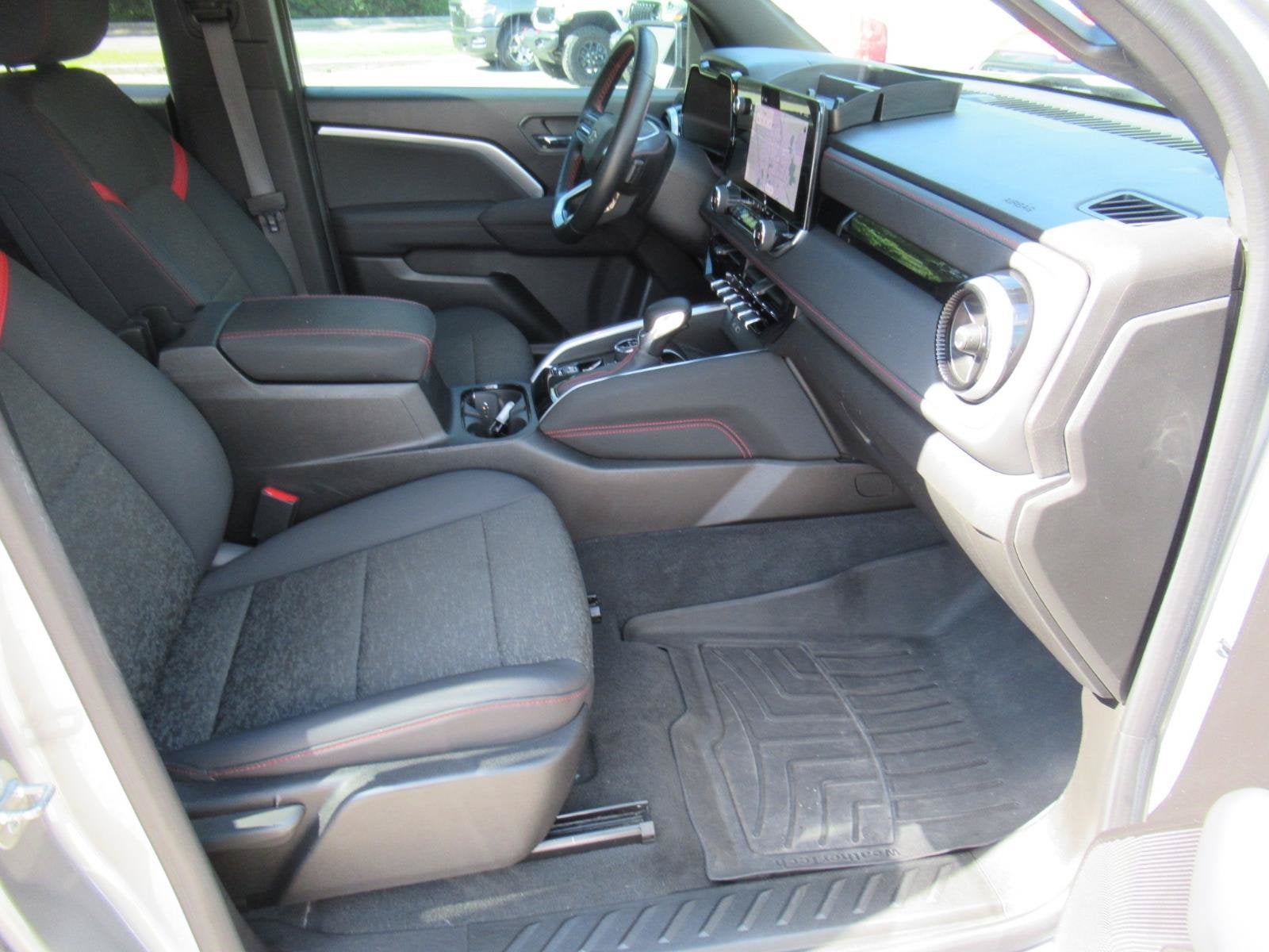 2024 Chevrolet Colorado 4WD Z71