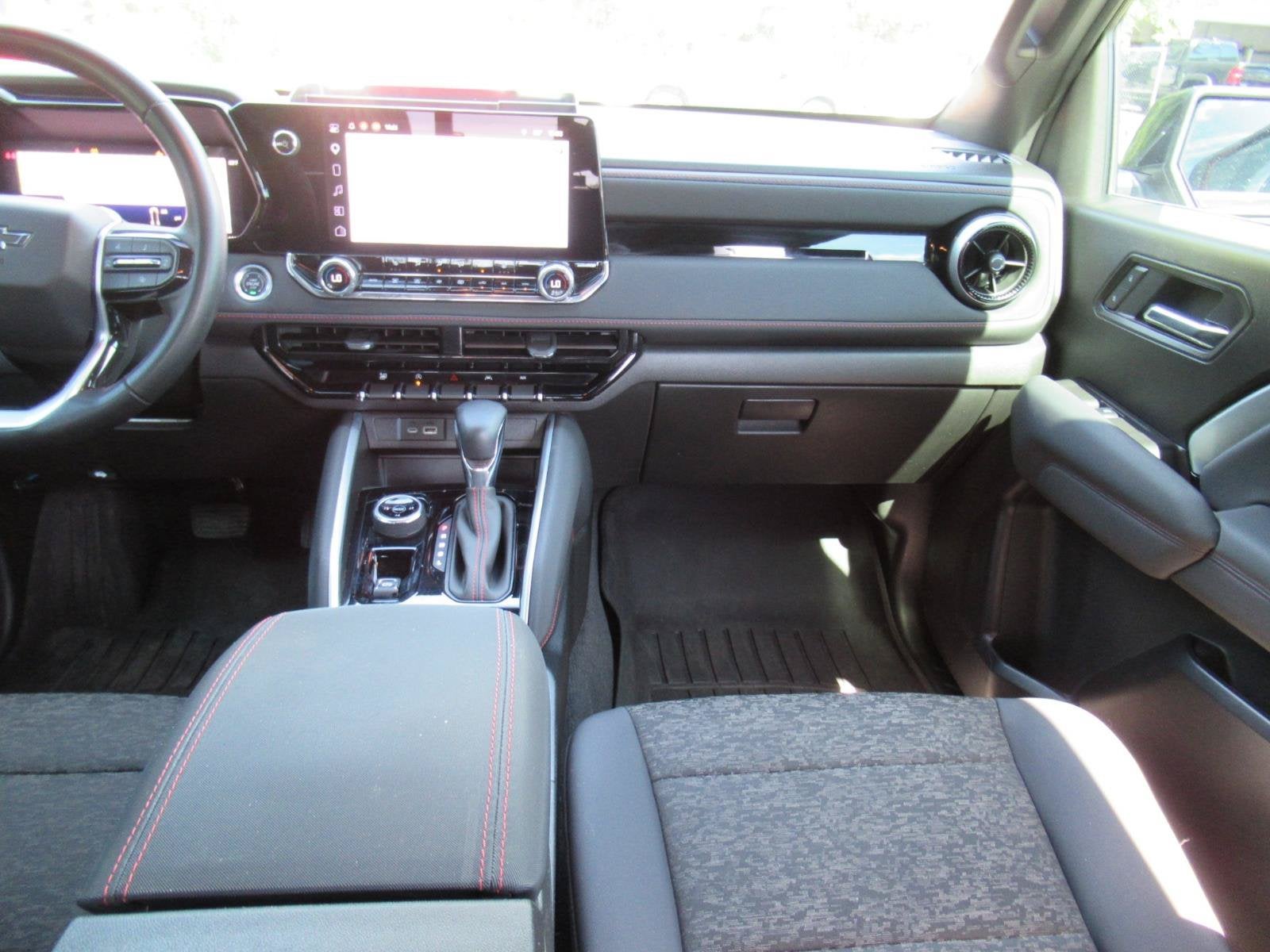 2024 Chevrolet Colorado 4WD Z71