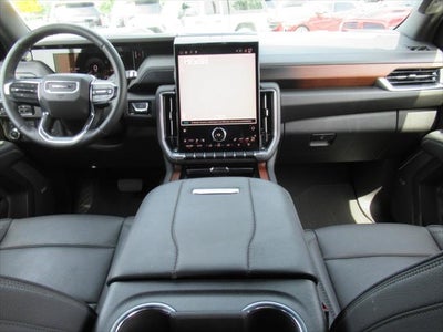 2025 GMC Yukon 4WD Denali