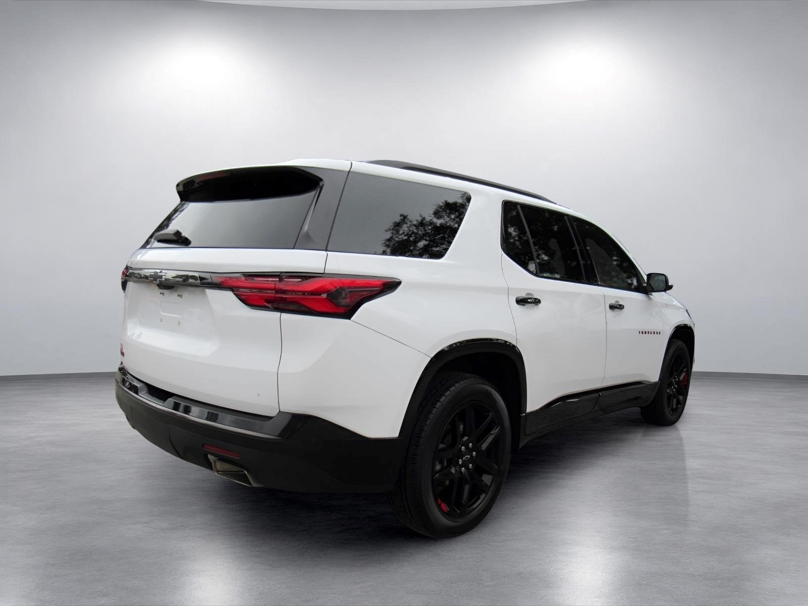 2023 Chevrolet Traverse FWD Premier