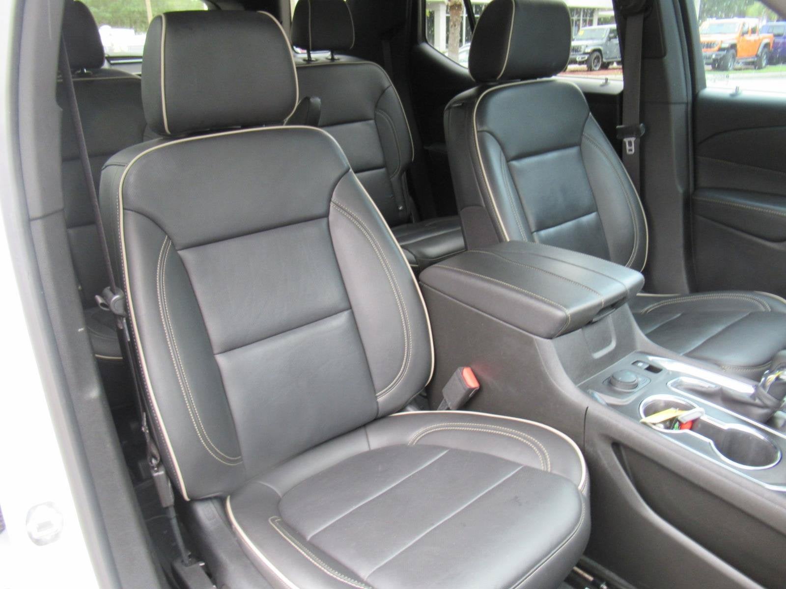 2023 Chevrolet Traverse FWD Premier