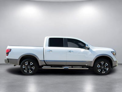 2023 Nissan TITAN Crew Cab Platinum Reserve 4x4