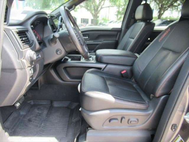 2022 Nissan TITAN Crew Cab PRO-4X 4x4