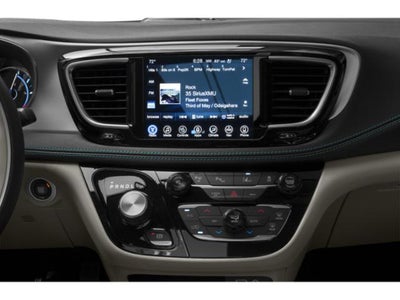 2019 Chrysler Pacifica Hybrid Touring L