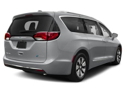 2019 Chrysler Pacifica Hybrid Touring L