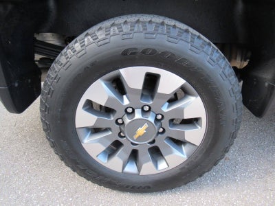2023 Chevrolet Silverado 2500HD 4WD Crew Cab Standard Bed Custom