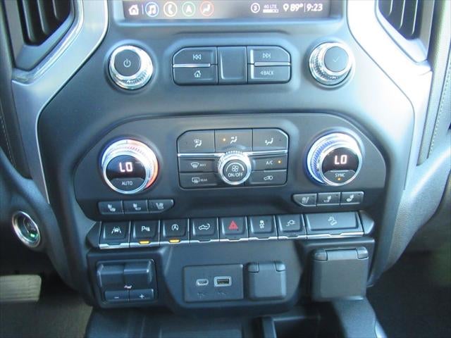 2020 GMC Sierra 1500 4WD Crew Cab Short Box SLT