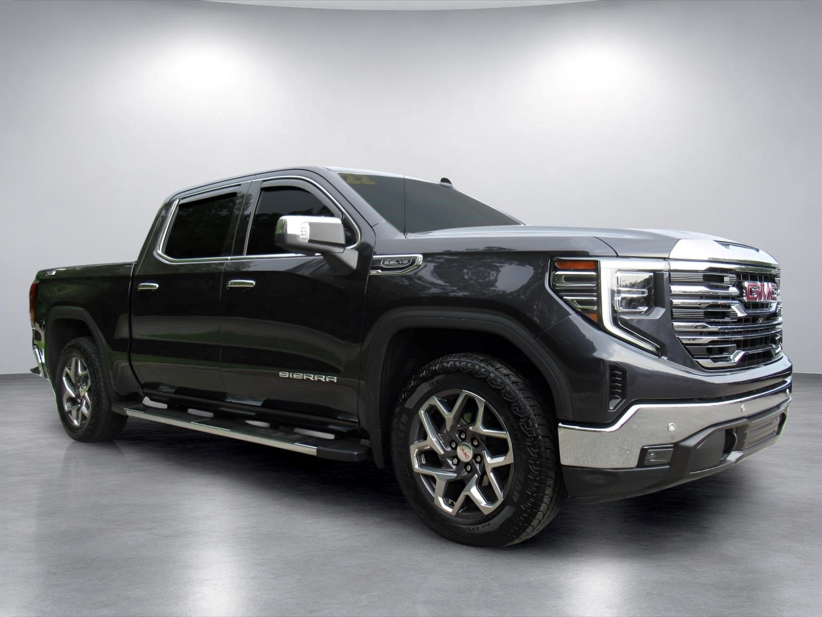 2022 GMC Sierra 1500 4WD Crew Cab Short Box SLT