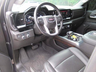 2022 GMC Sierra 1500 4WD Crew Cab Short Box SLT
