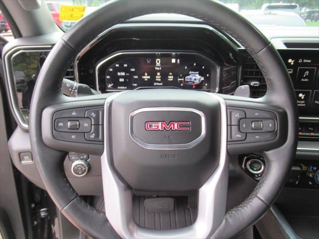 2022 GMC Sierra 1500 4WD Crew Cab Short Box SLT