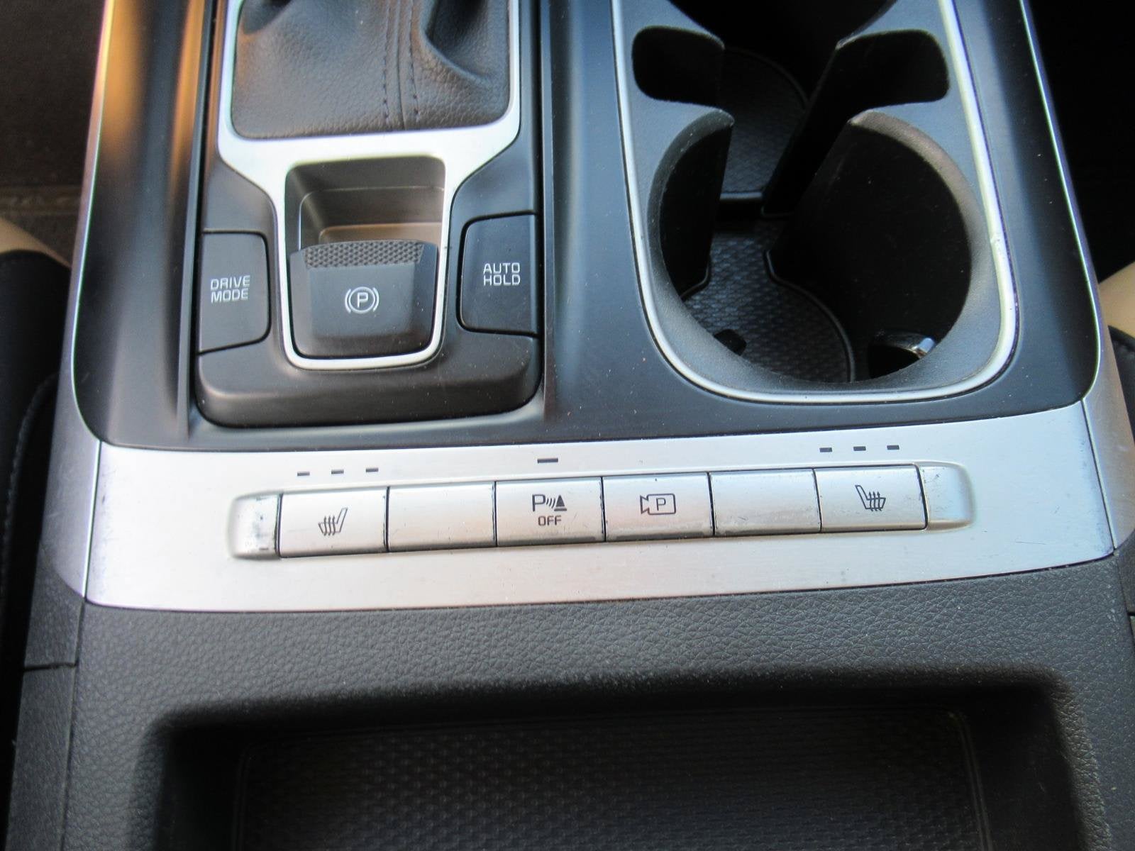 2024 Kia Carnival MPV LX Seat Package