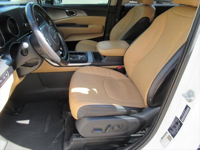 2024 Kia Carnival MPV LX Seat Package