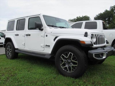 2026 Jeep Wrangler 4-Door Sahara 4x4
