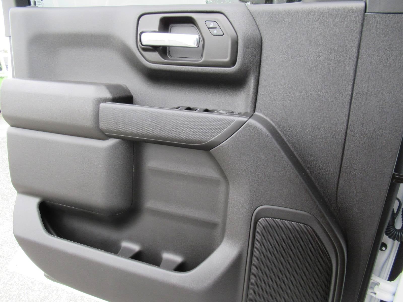 2026 GMC Sierra 1500 Crew Cab, Short Bed, Pro, 4WD