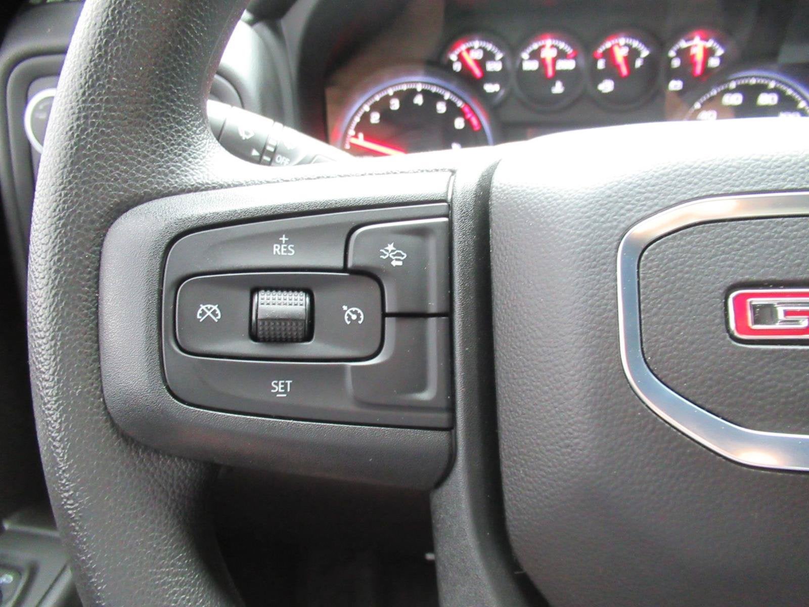 2026 GMC Sierra 1500 Crew Cab, Short Bed, Pro, 4WD