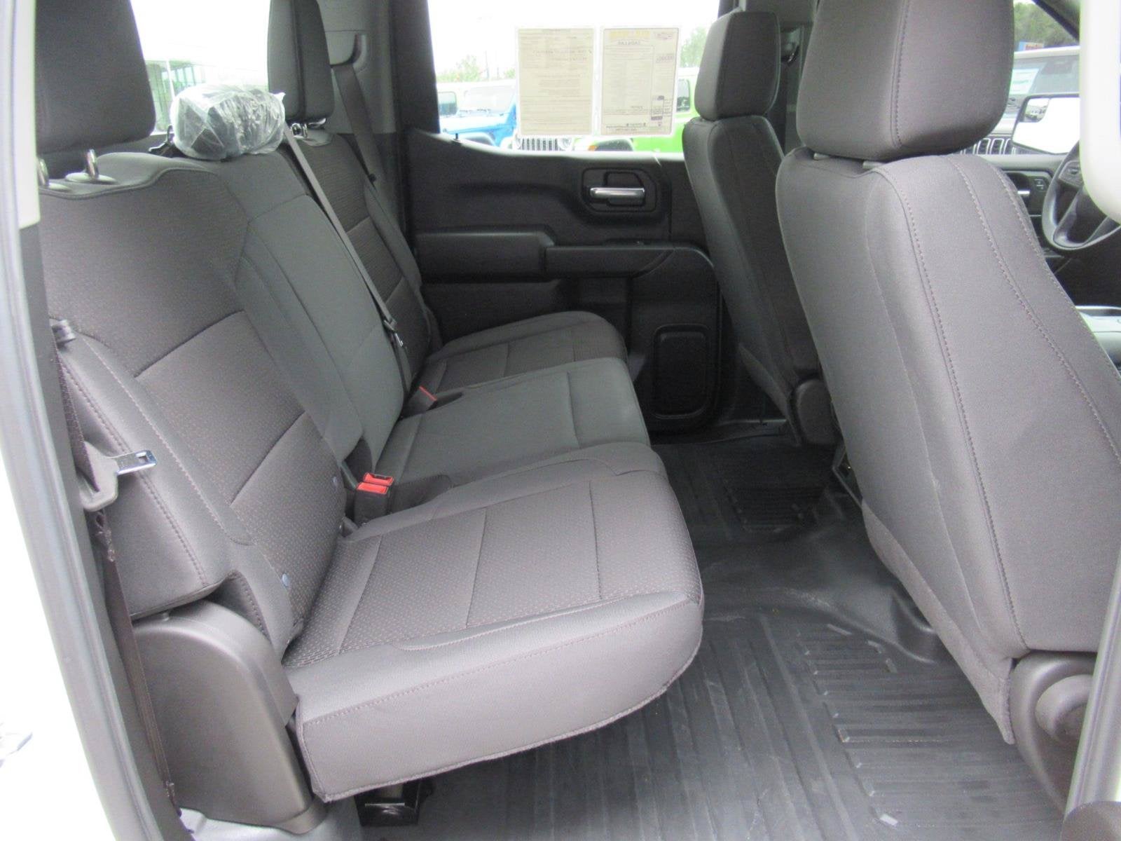 2026 GMC Sierra 1500 Crew Cab, Short Bed, Pro, 4WD