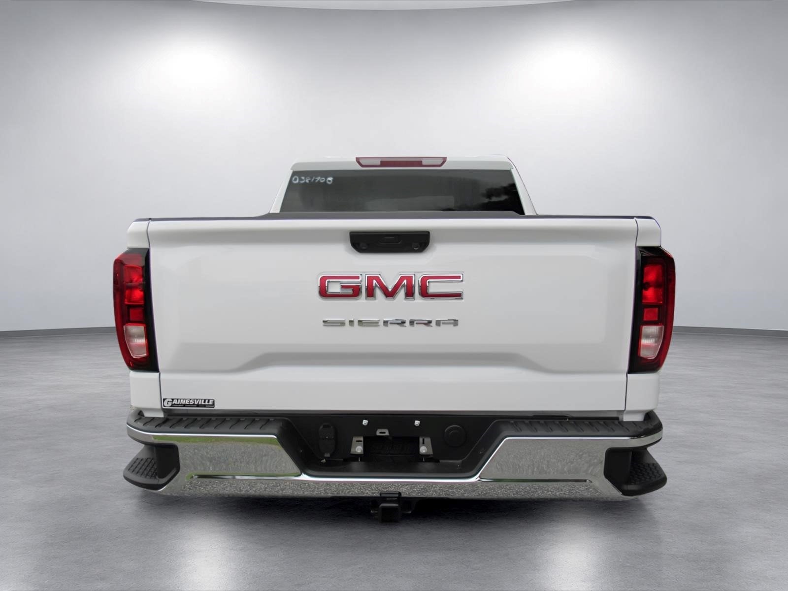 2026 GMC Sierra 1500 Crew Cab, Short Bed, Pro, 4WD