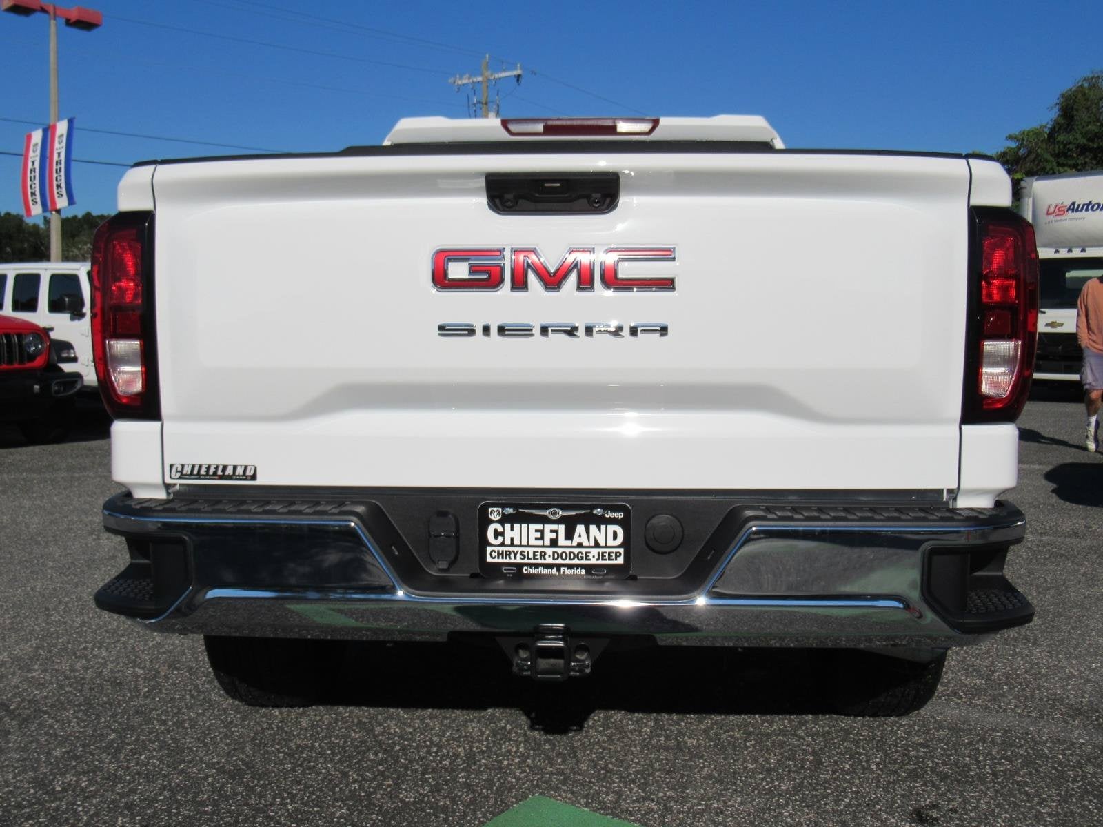2026 GMC Sierra 1500 Crew Cab, Short Bed, Pro, 4WD
