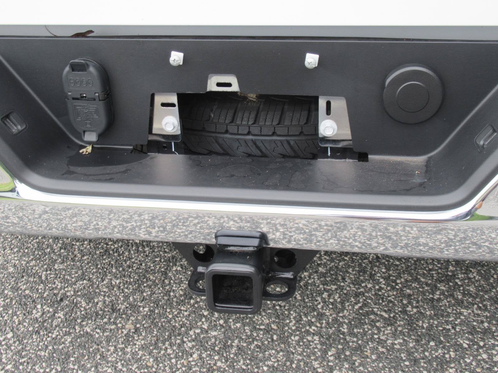 2026 GMC Sierra 1500 Crew Cab, Short Bed, Pro, 4WD