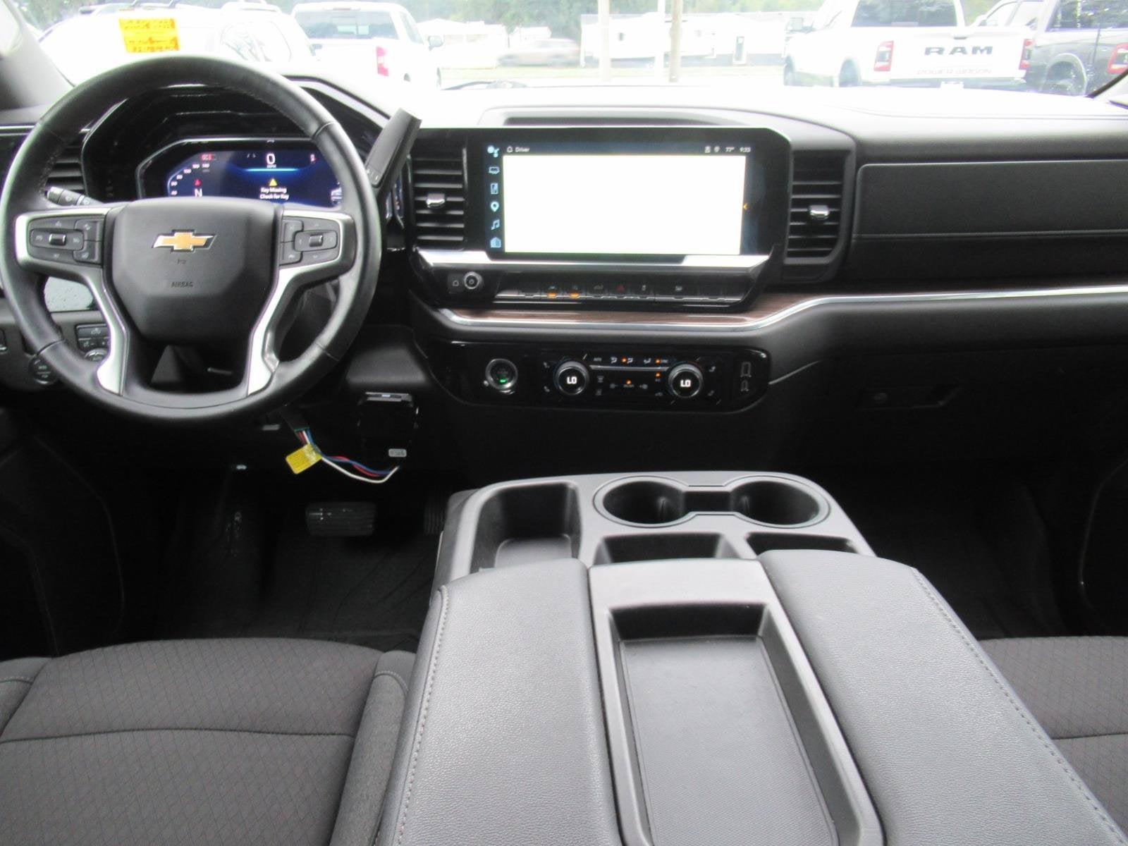 2024 Chevrolet Silverado 1500 2WD Crew Cab Short Bed LT