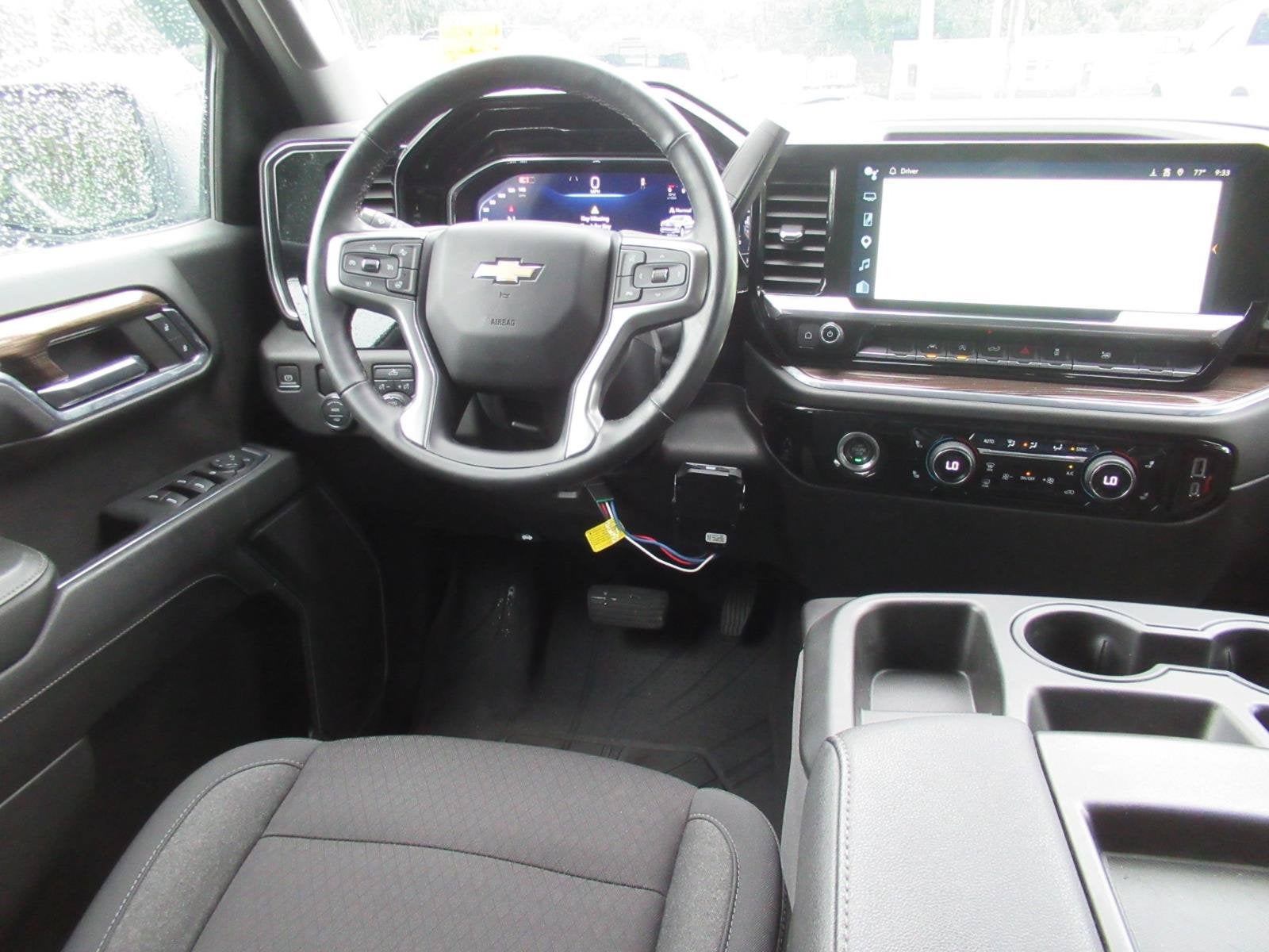 2024 Chevrolet Silverado 1500 2WD Crew Cab Short Bed LT