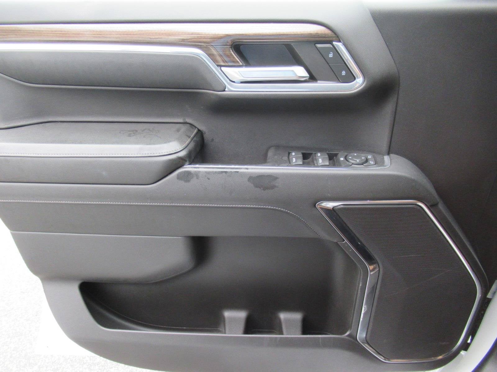2024 Chevrolet Silverado 1500 2WD Crew Cab Short Bed LT