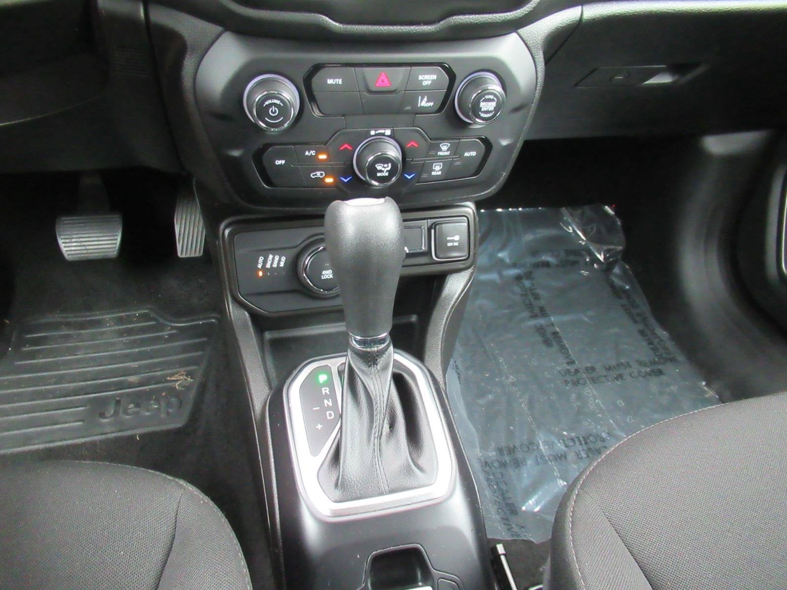2023 Jeep Renegade Latitude 4x4