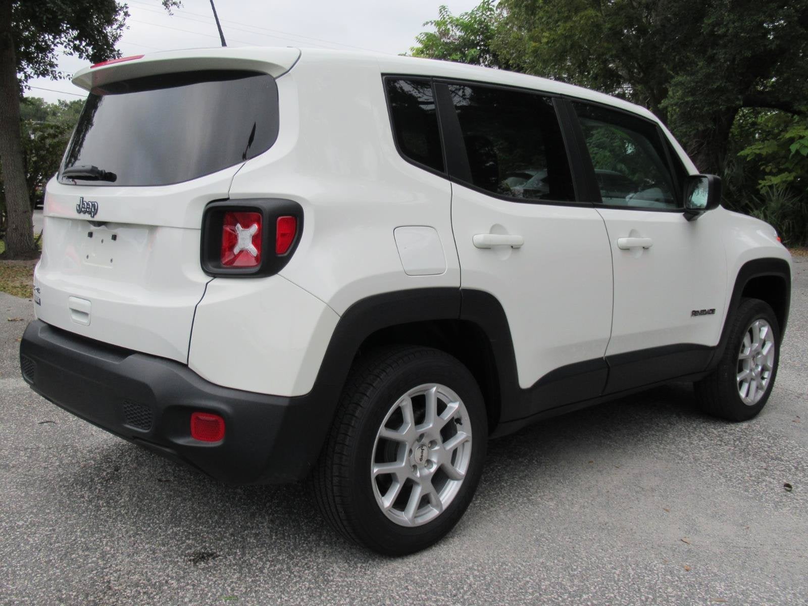 2023 Jeep Renegade Latitude 4x4
