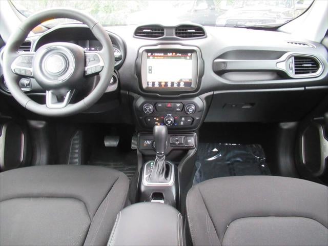 2023 Jeep Renegade Latitude 4x4