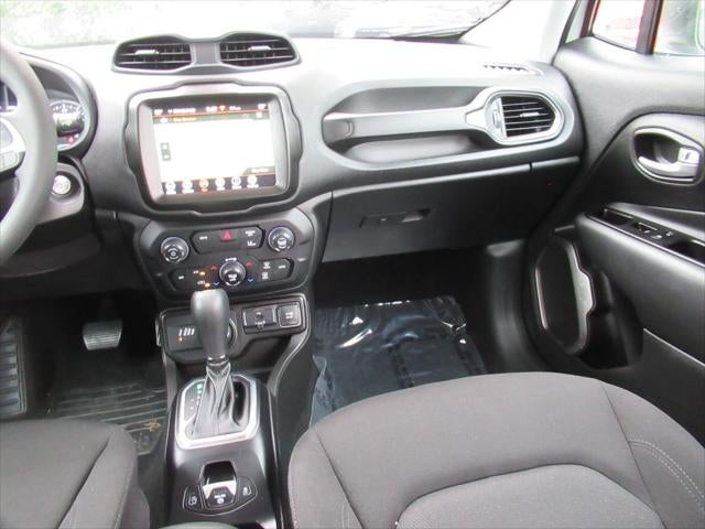 2023 Jeep Renegade Latitude 4x4