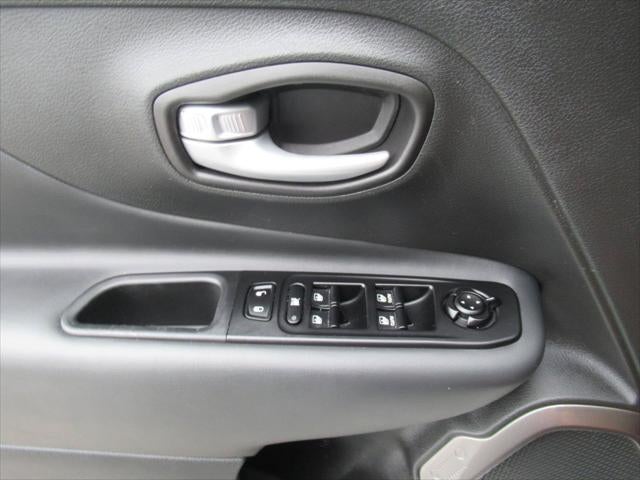 2023 Jeep Renegade Latitude 4x4