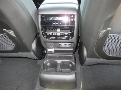 2026 Jeep Grand Cherokee GRAND CHEROKEE L LAREDO X 4X2