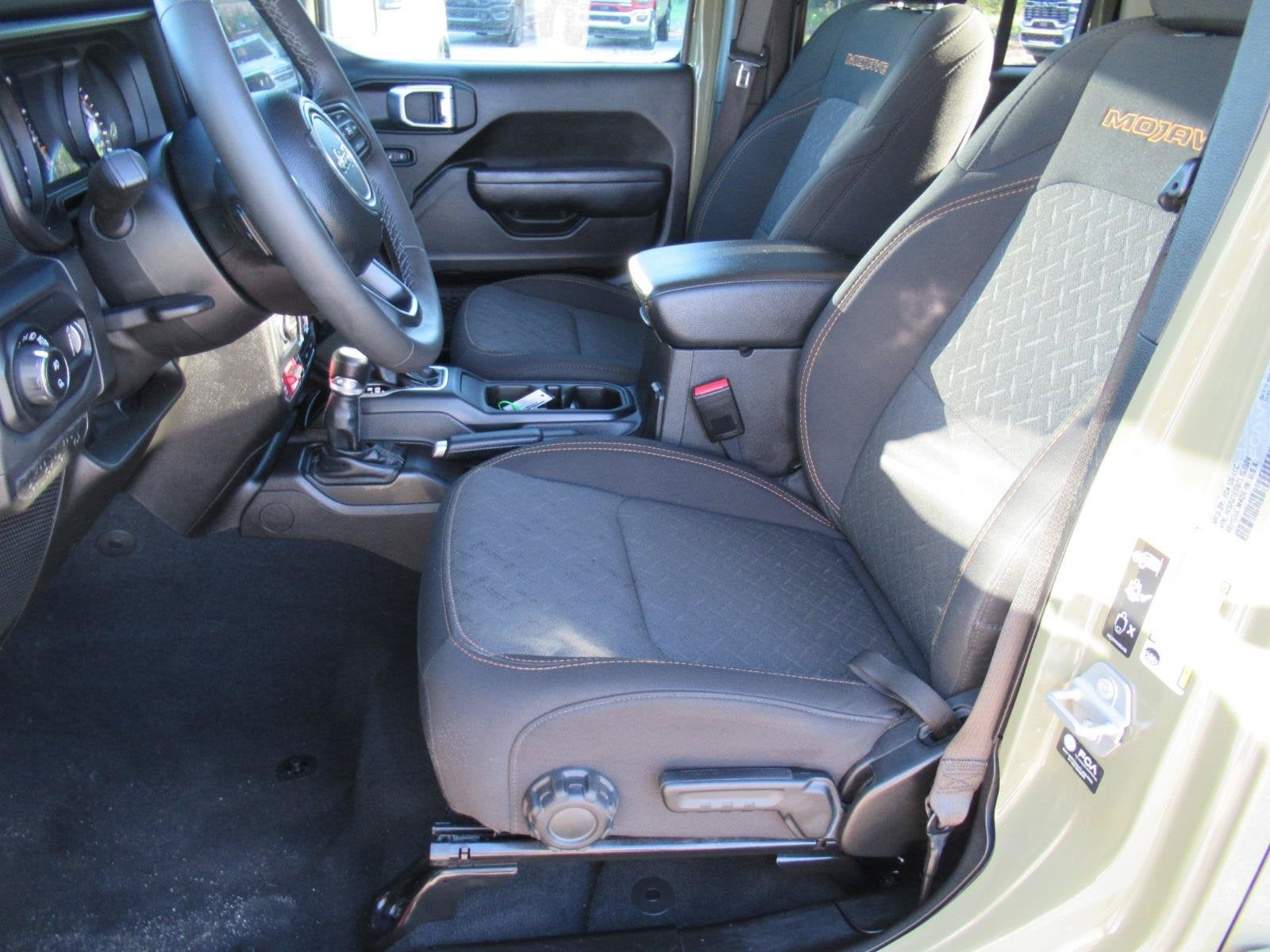 2026 Jeep Gladiator Mojave 4x4