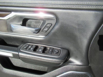2022 RAM 1500 Laramie Crew Cab 4x2 5'7' Box