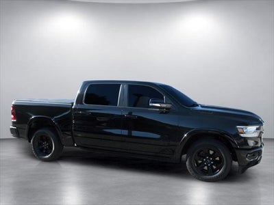2022 RAM 1500 Laramie Crew Cab 4x2 5'7' Box
