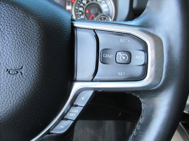 2022 RAM 1500 Laramie Crew Cab 4x2 5'7' Box