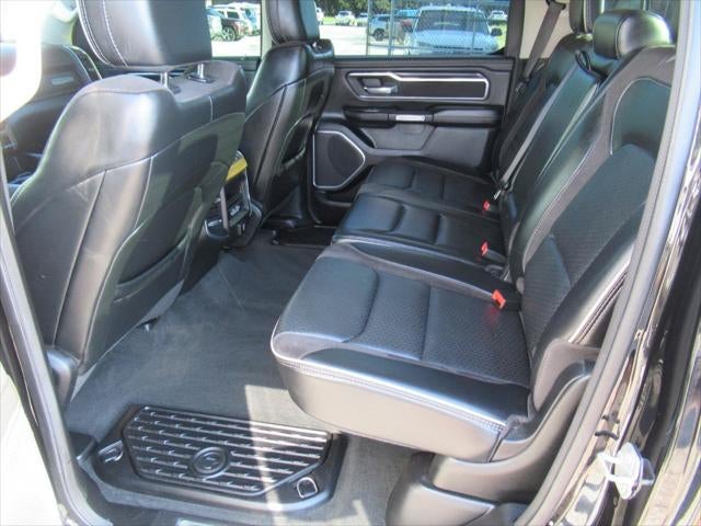 2022 RAM 1500 Laramie Crew Cab 4x2 5'7' Box