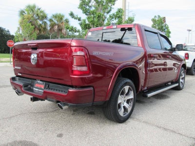 2020 RAM 1500 Laramie Crew Cab 4x2 5'7' Box