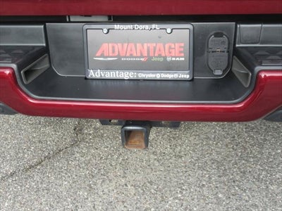 2020 RAM 1500 Laramie Crew Cab 4x2 5'7' Box